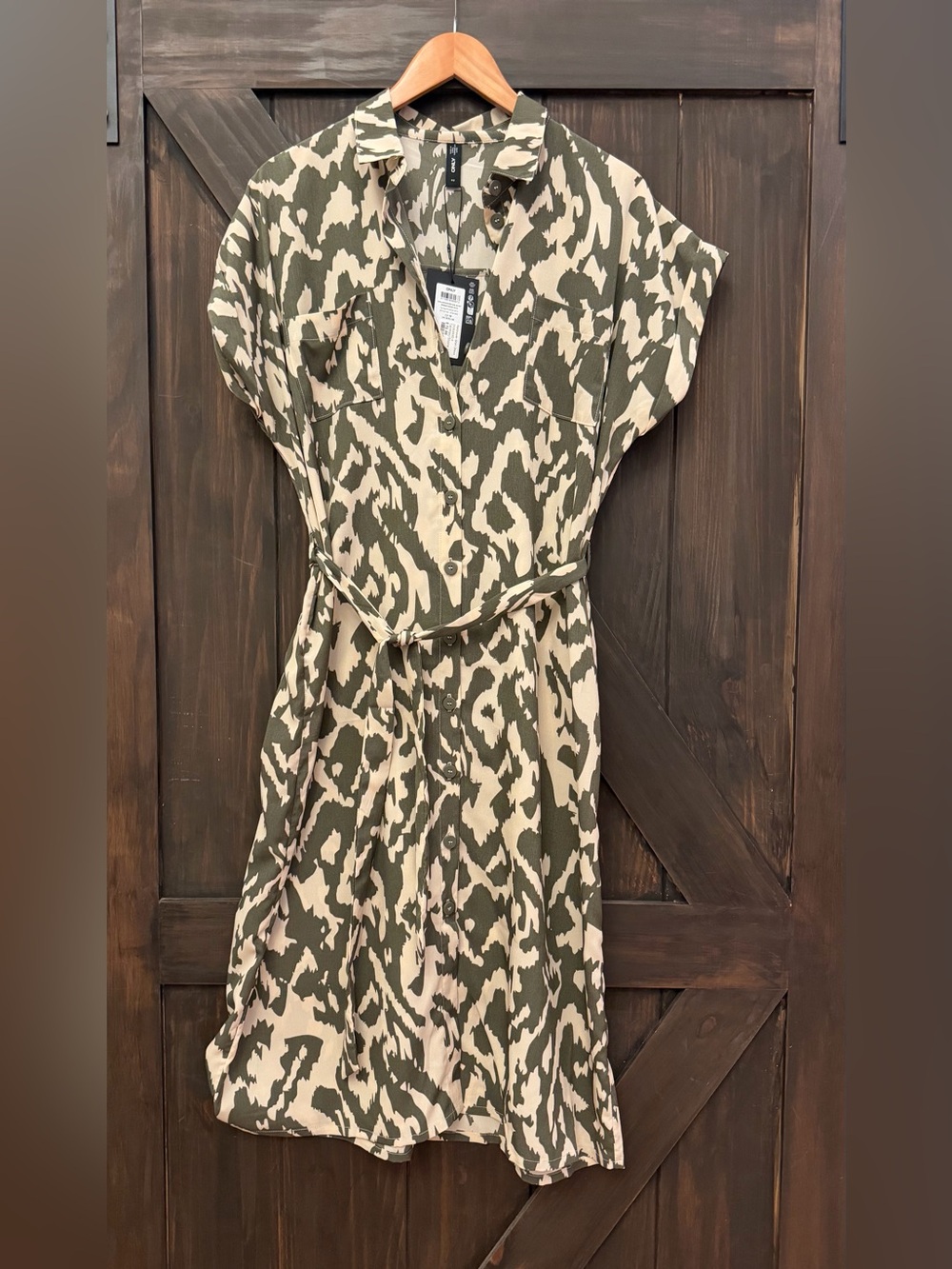 ONLY Printed  Midi Dress in Green & Cream Size 42 NWT